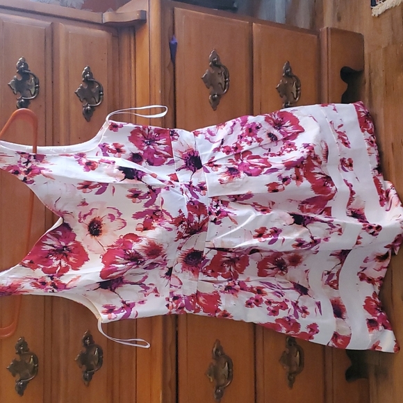 White House Black Market Dresses & Skirts - Spring dress